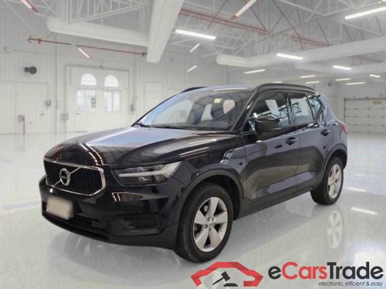 Volvo 225 VOLVO XC40 / 2017 / 5P / SUV T2 AUTOMATICO BUSINESS #1
