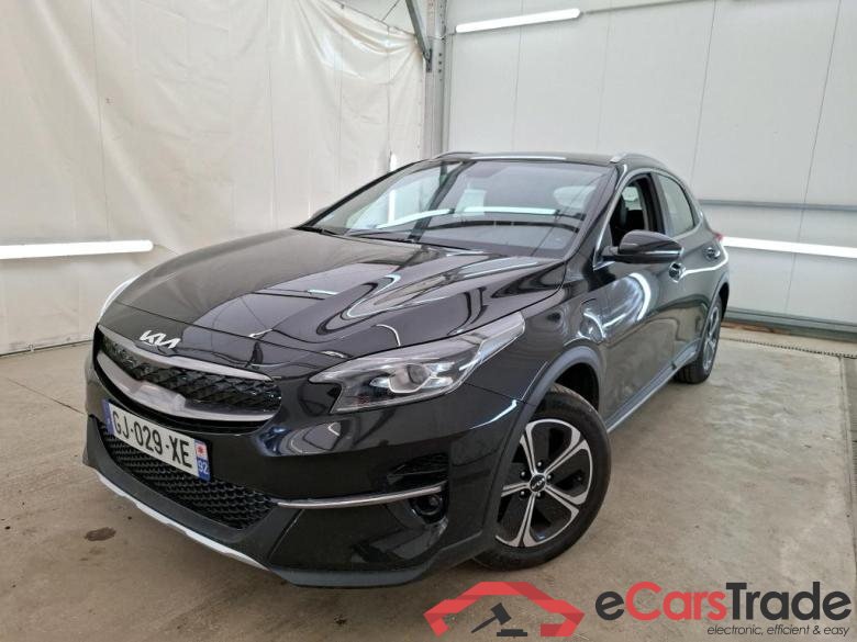 Kia 1.6 GDI ISG ISG PHEV ACTIVE BUS DCT6 OPE STOCK KIA XCeed / 2019 / 5P / Crossover 1.6 GDI ISG ISG PHEV ACTIVE BUS DCT6 OPE STOCK
