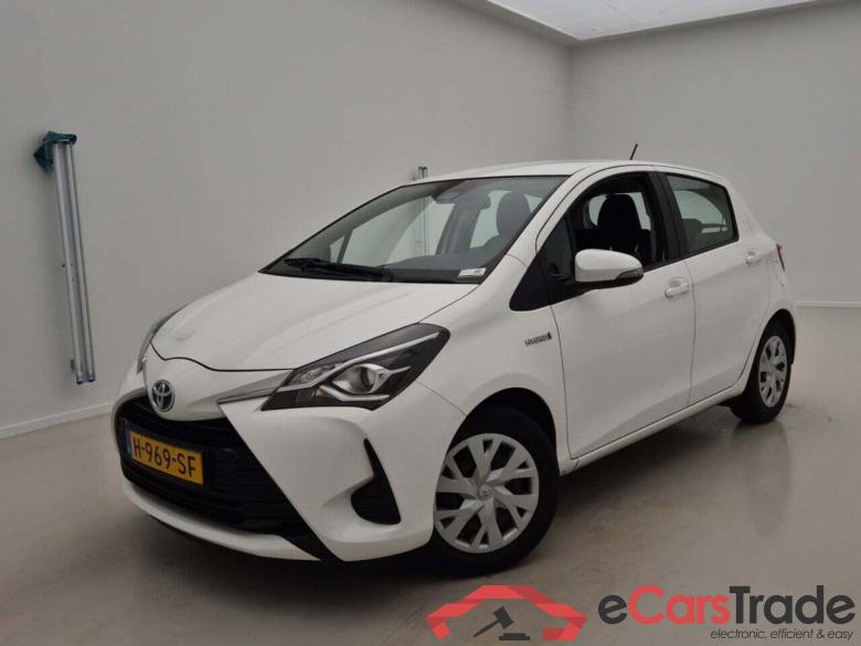 TOYOTA Yaris 1.5 Hybrid Active CVT #1