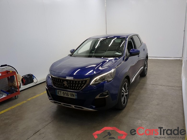 Peugeot 1.2 PURETECH 130 S&S ALLURE 3008 Allure 1.2 PureTech 130CV BVM6 E6 #1