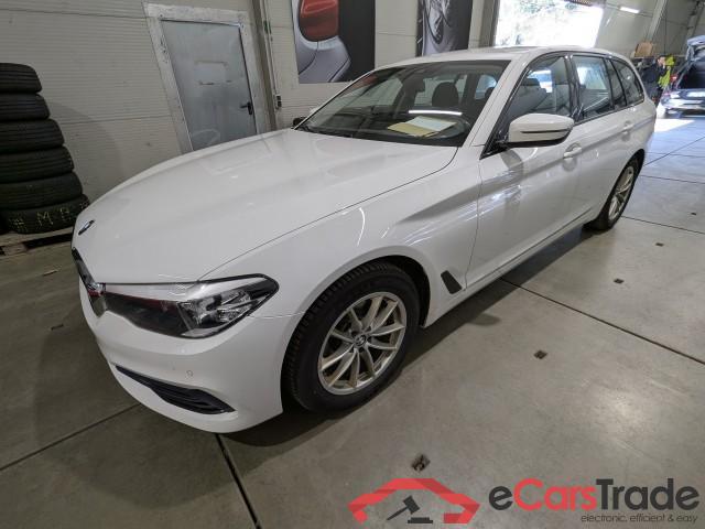 BMW 5-Serie Touring ´16 Baureihe 5 Touring 520 d Sport Line 2.0 140KW AT8 E6dT #1