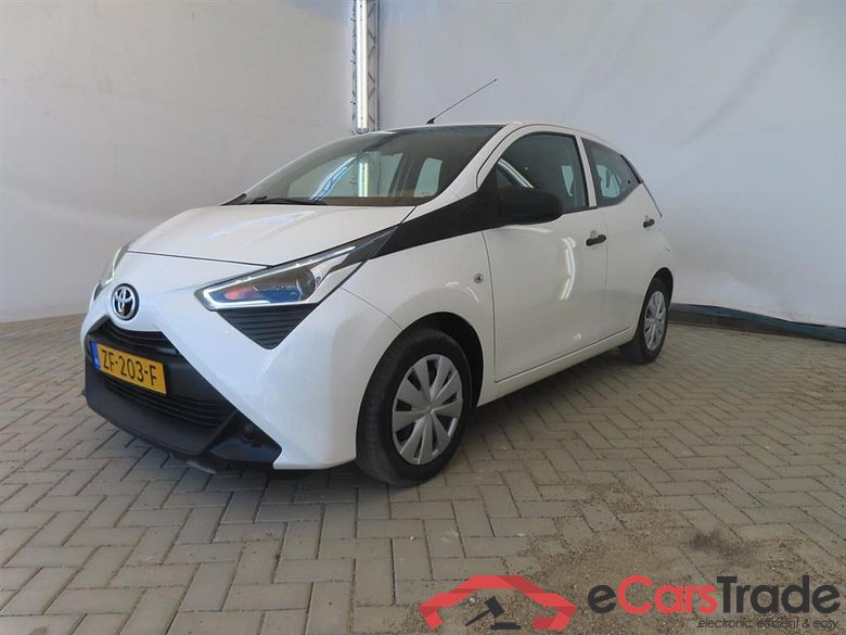TOYOTA Aygo 1.0 VVT-i x-fun