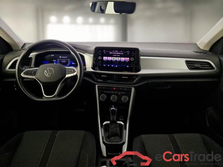 Volkswagen 8 VOLKSWAGEN T-ROC / 2021 / 5P / SUV 2.0 TDI SCR LIFE DSG #3