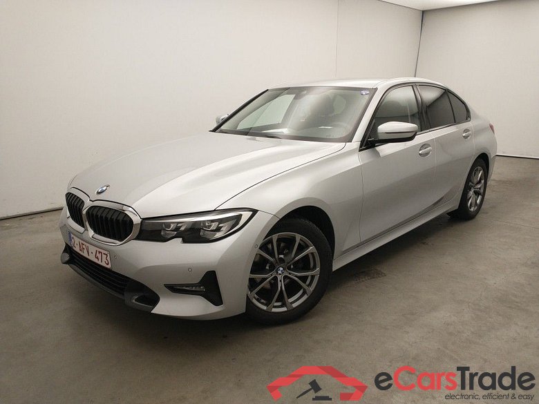 BMW 3 Reeks Berline 318dA (110 kW) 4d #3