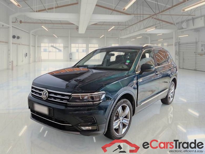Volkswagen 4 VOLKSWAGEN TIGUAN ALLSPACE / 2017 / 5P / SUV 2.0 TDI SCR 140KW ADVANCED BMT 4MOT DSG