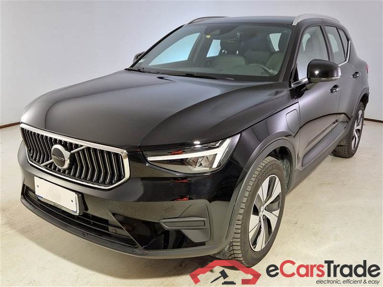 Volvo 11 VOLVO XC40 / 2021 / 5P / SUV T4 RECHARGE PLUG-IN AUTO CORE