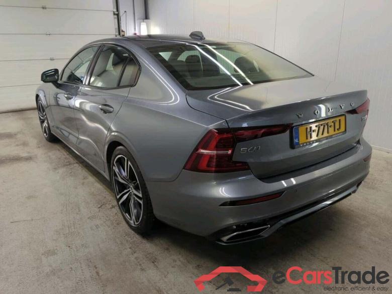 VOLVO S60 2.0 T4 R-Design #6