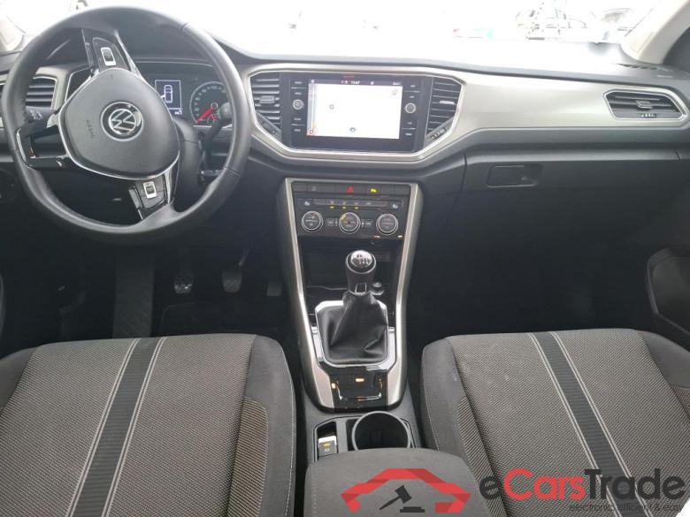 Volkswagen 1.0 TSI 110 LOUNGE BUSINESS VOLKSWAGEN T-Roc / 2017 / 5P / SUV 1.0 TSI 110 LOUNGE BUSINESS #5