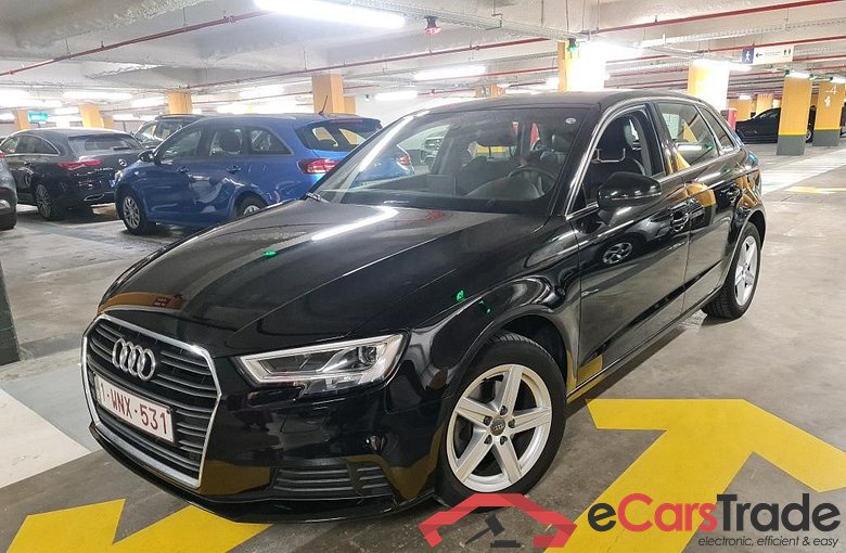Audi A3 Sportback 1.6 30 TDi Aut. LED Navi Sport-Leather Klima PDC ...