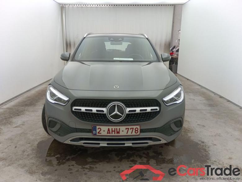 Mercedes-Benz GLA GLA 250e Business Solution 5d #1