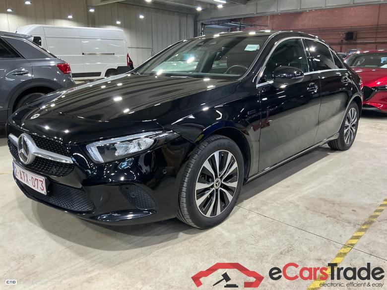 MERCEDES-BENZ A-CLASS LIMOUSINE 1.3 A 250 E BUSINESS SOLUTION DCT #1