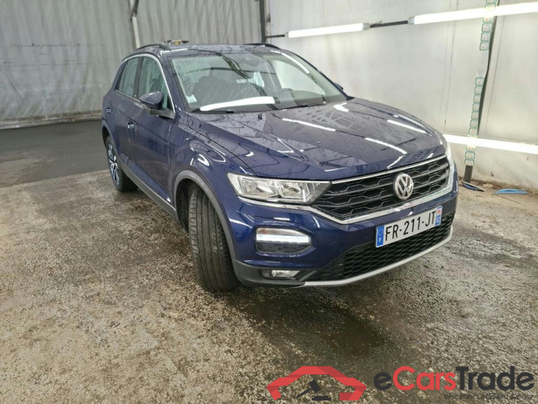 VOLKSWAGEN T-Roc / 2017 / 5P / SUV 1.5 TSI 150 EVO UNITED DSG7(SP) #4