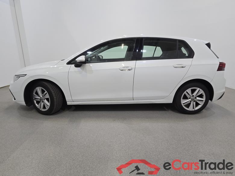 Volkswagen Golf 2.0 TDi Life Aut. LED Virtual ACC Navi KeylessGo Camera Klima PDC ... #2
