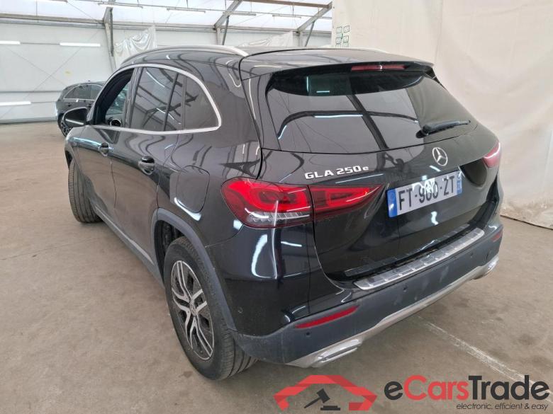 MERCEDES BENZ GLA  2020  5P  SUV 1 3 GLA 250 e BUSINESS LINE DCT #2 MERCEDES BENZ GLA  2020  5P  SUV 1 3 GLA 250 e BUSINESS LINE DCT #2