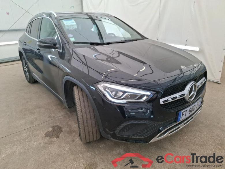 MERCEDES BENZ GLA  2020  5P  SUV 1 3 GLA 250 e BUSINESS LINE DCT #4 MERCEDES BENZ GLA  2020  5P  SUV 1 3 GLA 250 e BUSINESS LINE DCT #4