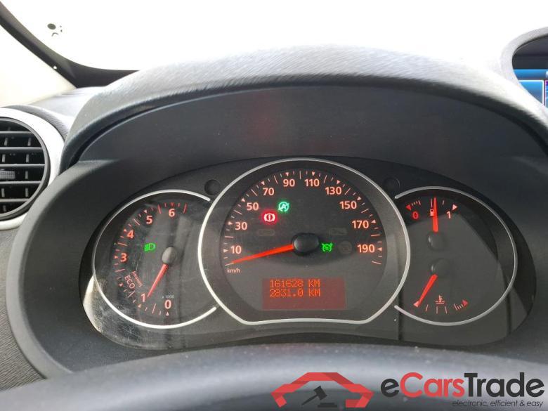 Kangoo Express Extra (Série Spéciale) 1.5 dCi 90CV BVM5 E6 #6 Kangoo Express Extra (Série Spéciale) 1.5 dCi 90CV BVM5 E6 #6