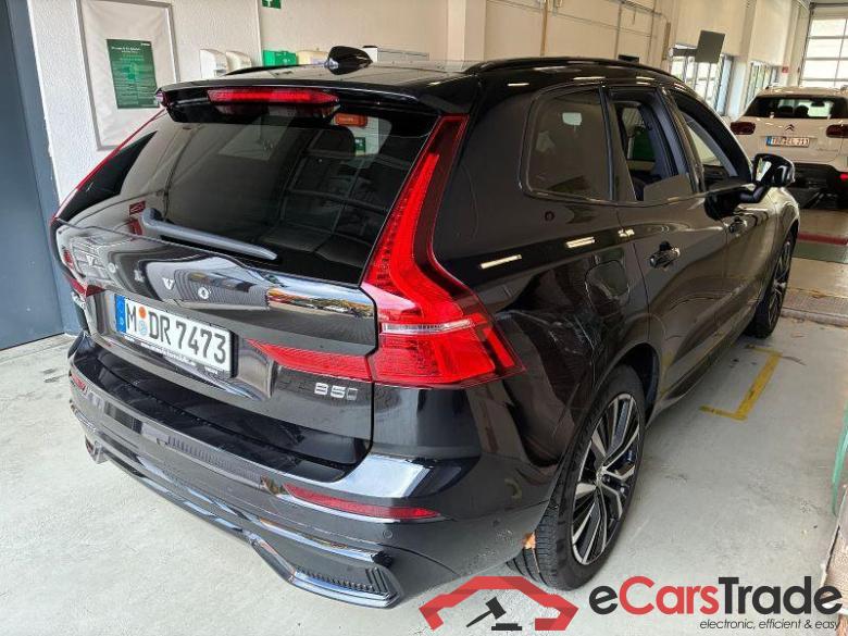 Volvo XC60 (03.2017->) DE - SUV5 B5 (Benzin) AWD EU6d, Ultimate Dark Mild-Hybrid (EURO 6d), (Facelift) #3