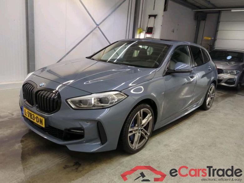 BMW 1-serie 118i High Exec #1