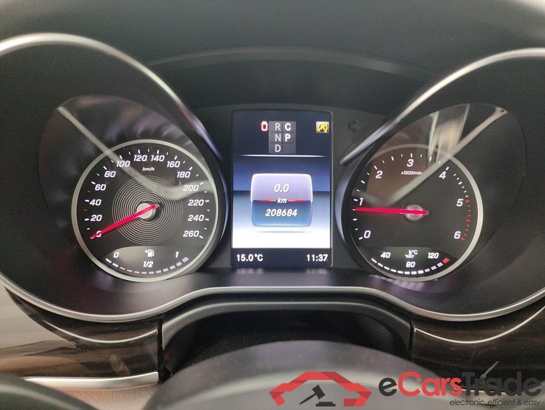 Mercedes-Benz V-Klasse V 300 d L2 9G-TRONIC Avantgarde 5d 7pl #6