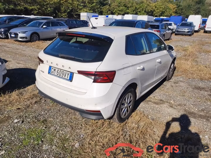 Skoda Fabia 1.0 TSI 95Hp Ambition LED Display Klima PDC ... #3