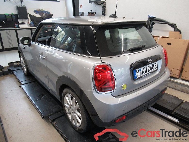 MINI Mini 3-trg. (F56)(2013->) DE - LimS3 SE, Cooper SE Classic Trim, (Facelift 2) 2021 - 2024 #4