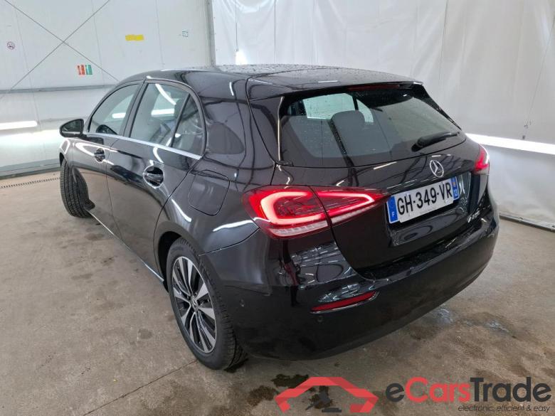 MERCEDES-BENZ Classe A Compact / 2018 / 5P / Berline A 200 Business Line 7G-DCT #2
