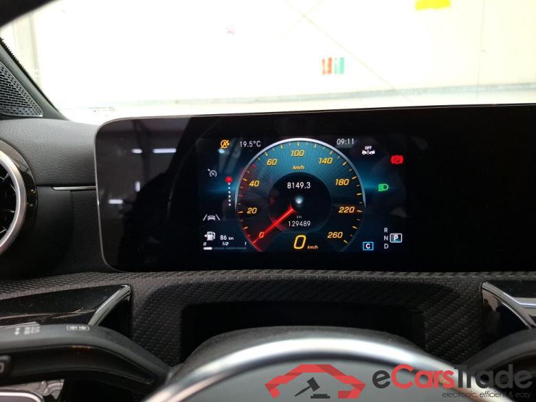 MERCEDES-BENZ Classe A Compact / 2018 / 5P / Berline A 200 Business Line 7G-DCT #6