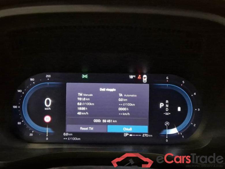 VOLVO XC60 / 2021 / 5P / SUV B4 D AWD AUTOMATICO CORE #4