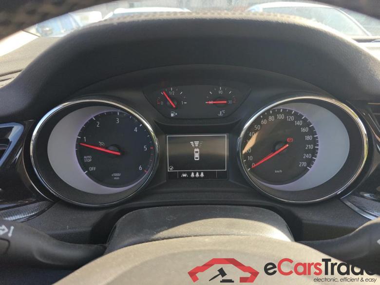 OPEL Insignia / 2020 / 5P / berlina con portón GS Business Edition 1.5D DVH 90kW MT6 #4