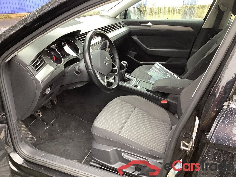 Passat Variant Conceptline 2.0 TDI 110KW MT6 E6d #4