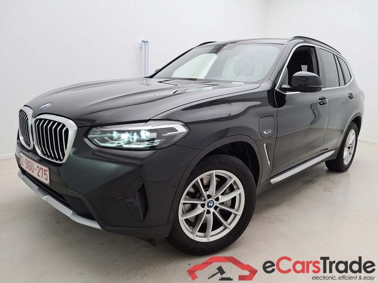 BMW X3 XDRIVE30E AUT #1