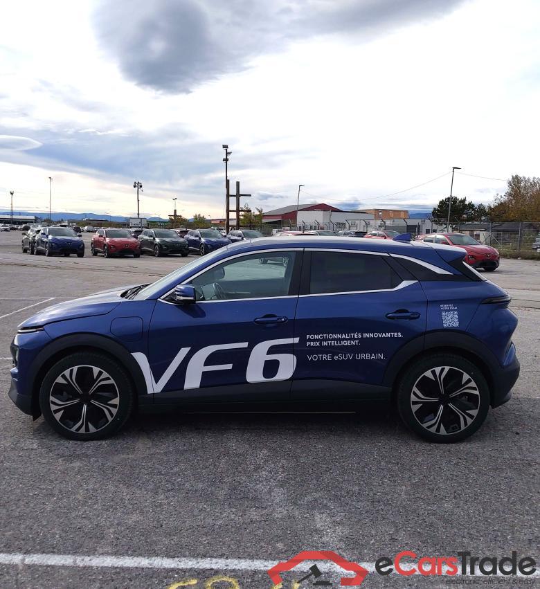 Vinfast VF6 Vinfast VF6 PLUS #2