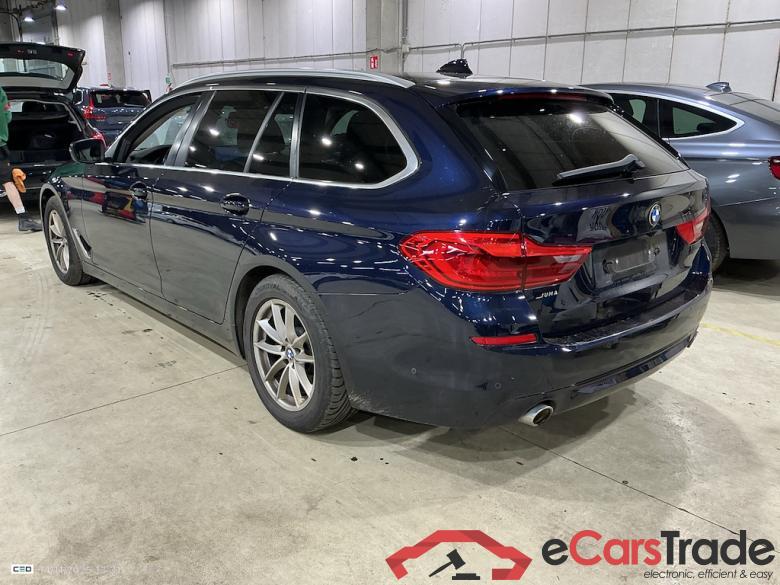 BMW 5 TOURING DIESEL - 2017 520 dA MHD AdBlue #3