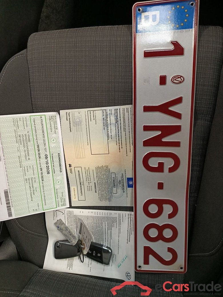 Volkswagen Passat Variant 1.6 TDI SCR DSG7 Style Business 5d #4