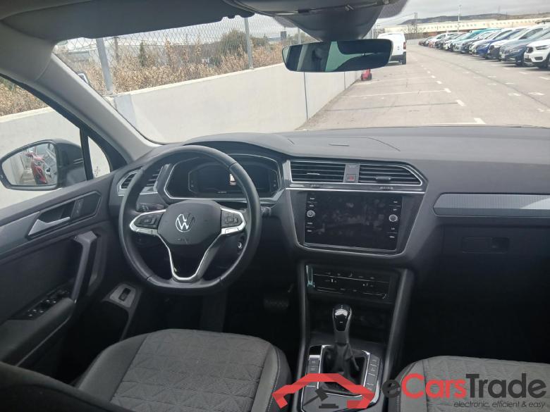 Tiguan Life eHybrid 1.4 TSI 245CV AT6 E6d #3