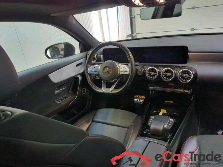 MERCEDES-BENZ A-klasse 250 e Bns Sol. AMG #3