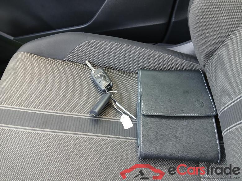 VOLKSWAGEN T-Roc / 2017 / 5P / Advance 1.5 TSI 110kW (150CV) DSG #5