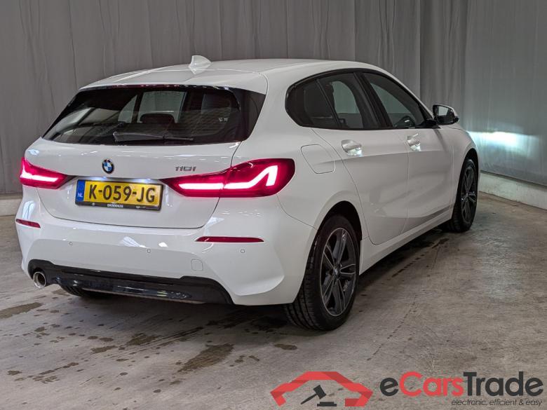 BMW 1-serie 118i Executive Ed. #3