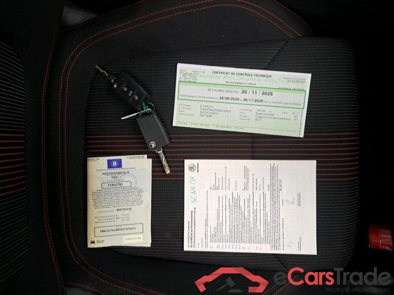 SKODA - SKO KAROQ CRTDI 115PK DSG7 Style Pack Corporate Plus With Sport Seats & Heated Steering Wheel & Side Assist #4