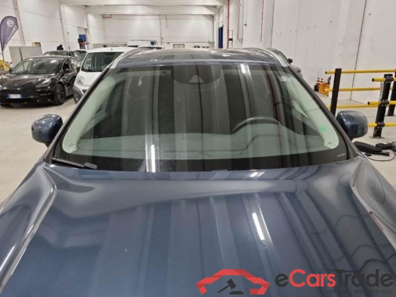 VOLVO XC60 / 2017 / 5P / SUV T6 PLUG-IN AWD AUTO RECHARGE INS. EXP #2