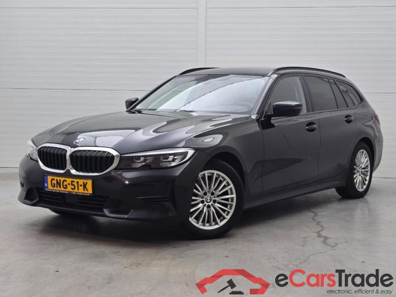 BMW 3-SERIE TOURING 320d Business Edition Plus #1