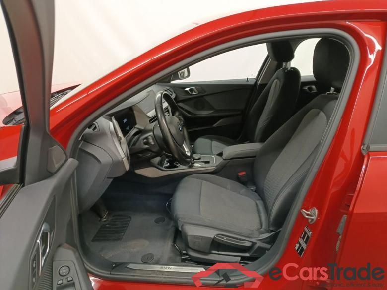 BMW 1 Reeks Hatch 118iA (100 kW) 5d #3