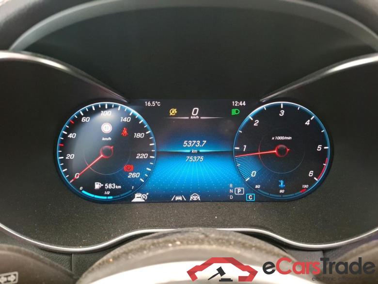 MERCEDES-BENZ GLC / 2019 / 5P / SUV GLC 220 d Avantgarde Line 4Matic #6