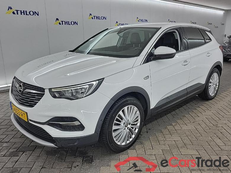 OPEL Grandland X 1.2 Turbo S&S 96kW Bus. Executive 5D #1