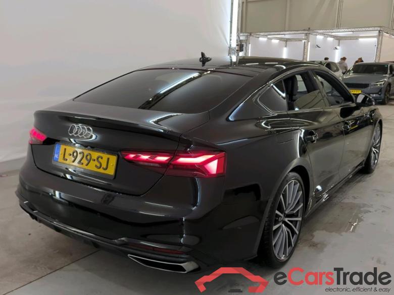 Audi A5 Sportback 40 TFSI S tronic S Edition Competition 5d #2