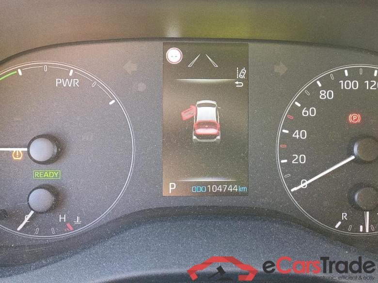 TOYOTA Yaris / 2020 / 5P / berlina con portón 1.5 120H Business Plus #5