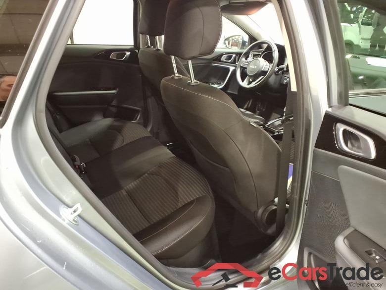KIA CEE'D SPORTSWAGON 1.6 GDI PHEV BUSINESS LINE DCT #5