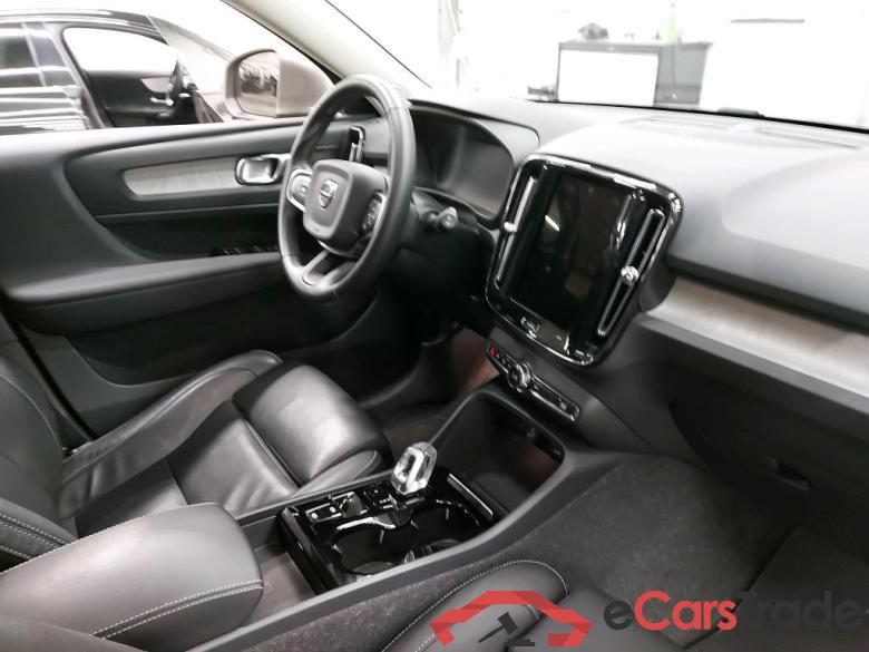 VOLVO - VOL XC40 T4 Recharge 211PK Geartronic Inscription With Arianne Leather & Pack Light & Tech & Park & Winter & Driver Assist Pack  * HYBRID * #3