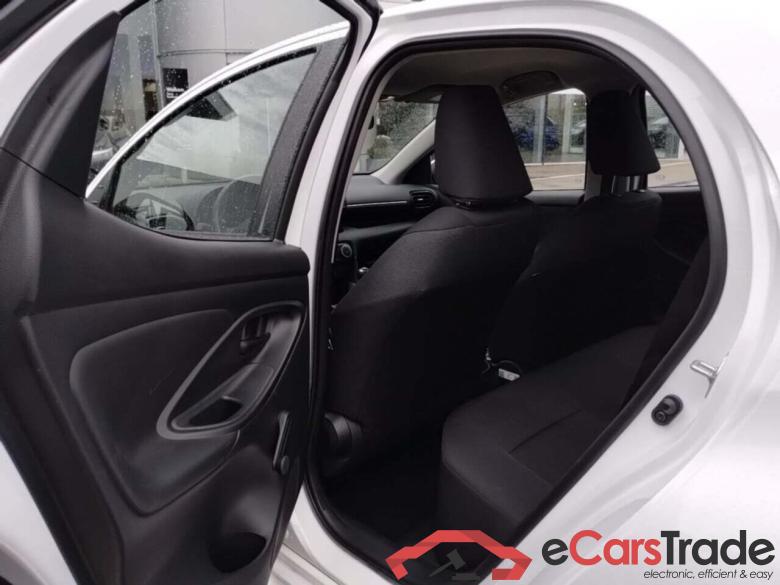 TOYOTA YARIS 1.0 VVT-i Active #5