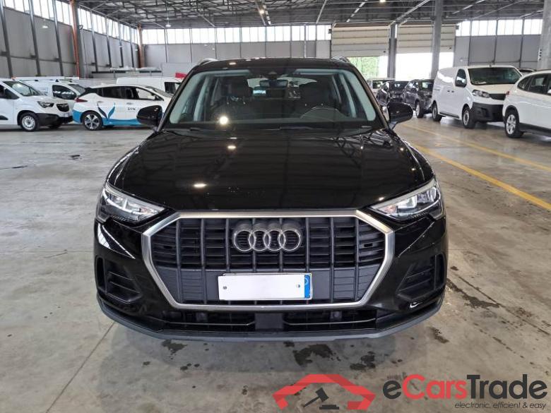 AUDI Q3 / 2018 / 5P / SUV 35 TDI S TRONIC BUSINESS #6